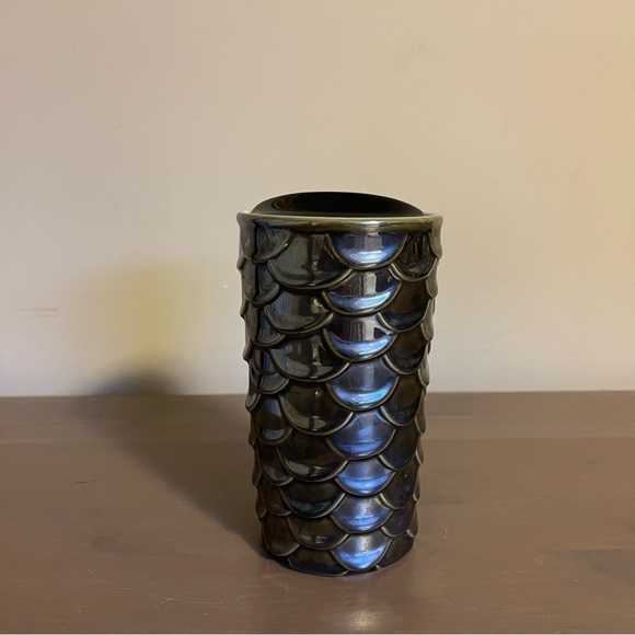 Starbucks Iridescent Onyx Mermaid Scale Ceramic Tumbler - Picture 5 of 8